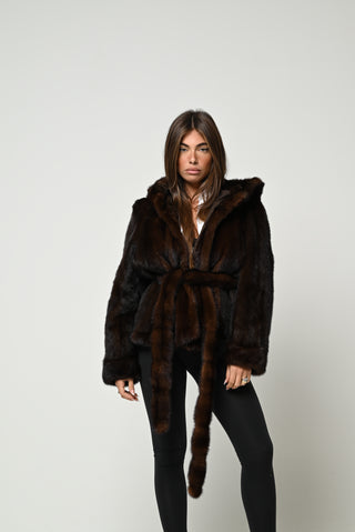 Visone cappuccio e cintura 782