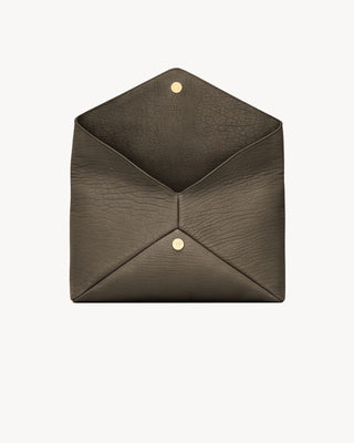 POCHETTE ENVELOPE CASSANDRE GRANDE IN PELLE DI AGNELLO
