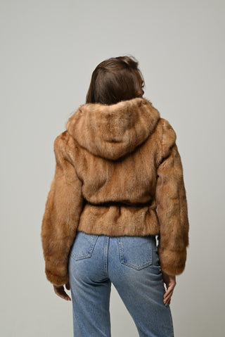 Visone cappuccio e cintura 1427