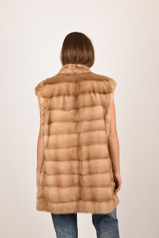 gilet in visone A446