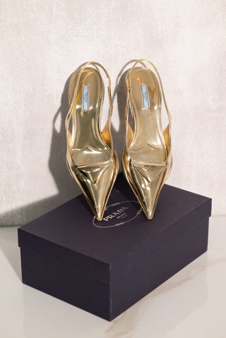 Décolleté in pelle Prada