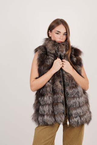Gilet in volpe argentata A667